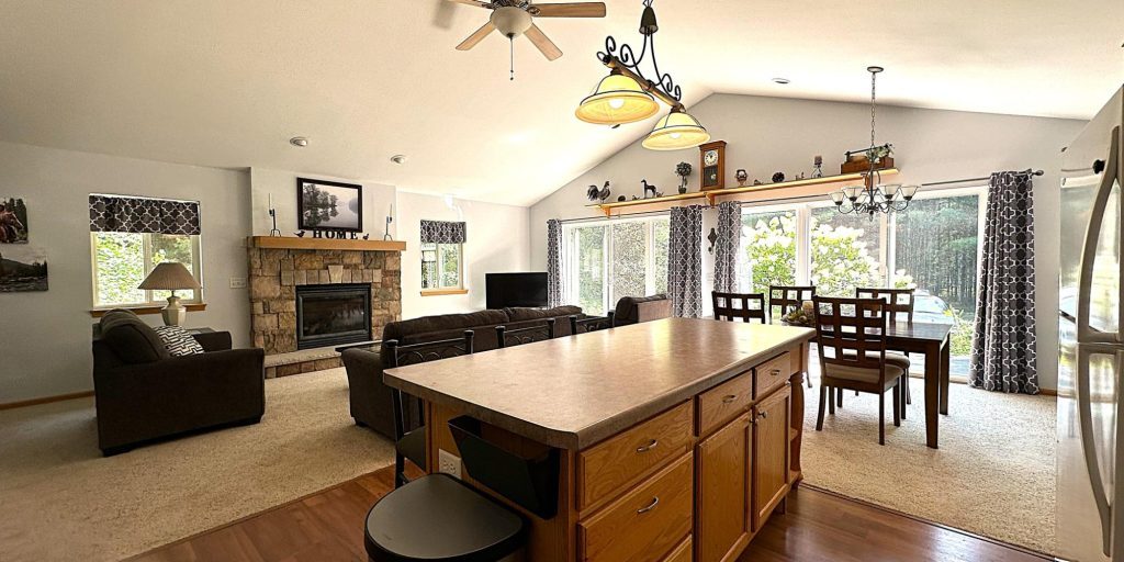 living-room-kitchen-001